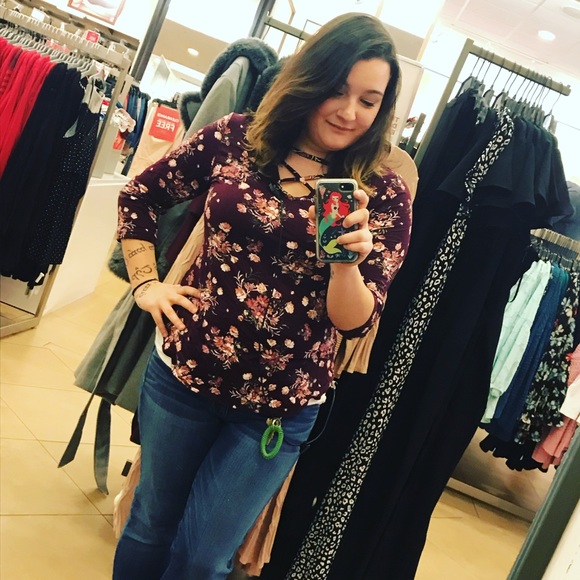 Meet your Posher, Kristeen - Picture 4 of 8